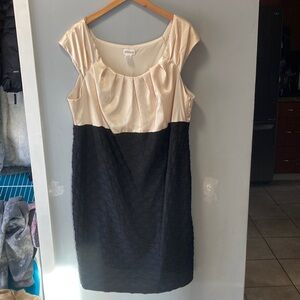 Motherhood maternity cream and black dress